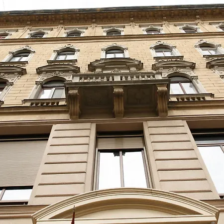 Апартаменты Jenny Luxury Two Bedrooms Apartment. *