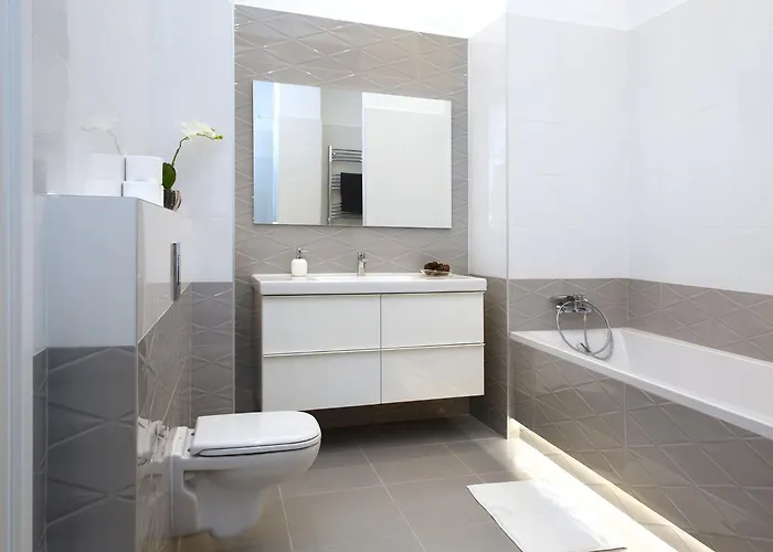 아파트 Jenny Luxury Two Bedrooms Apartment. *