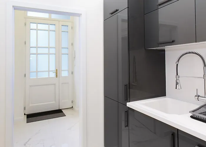 아파트 Jenny Luxury Two Bedrooms Apartment. *