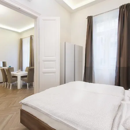 Apartament Jenny Luxury Two Bedrooms Apartment. Budapesta